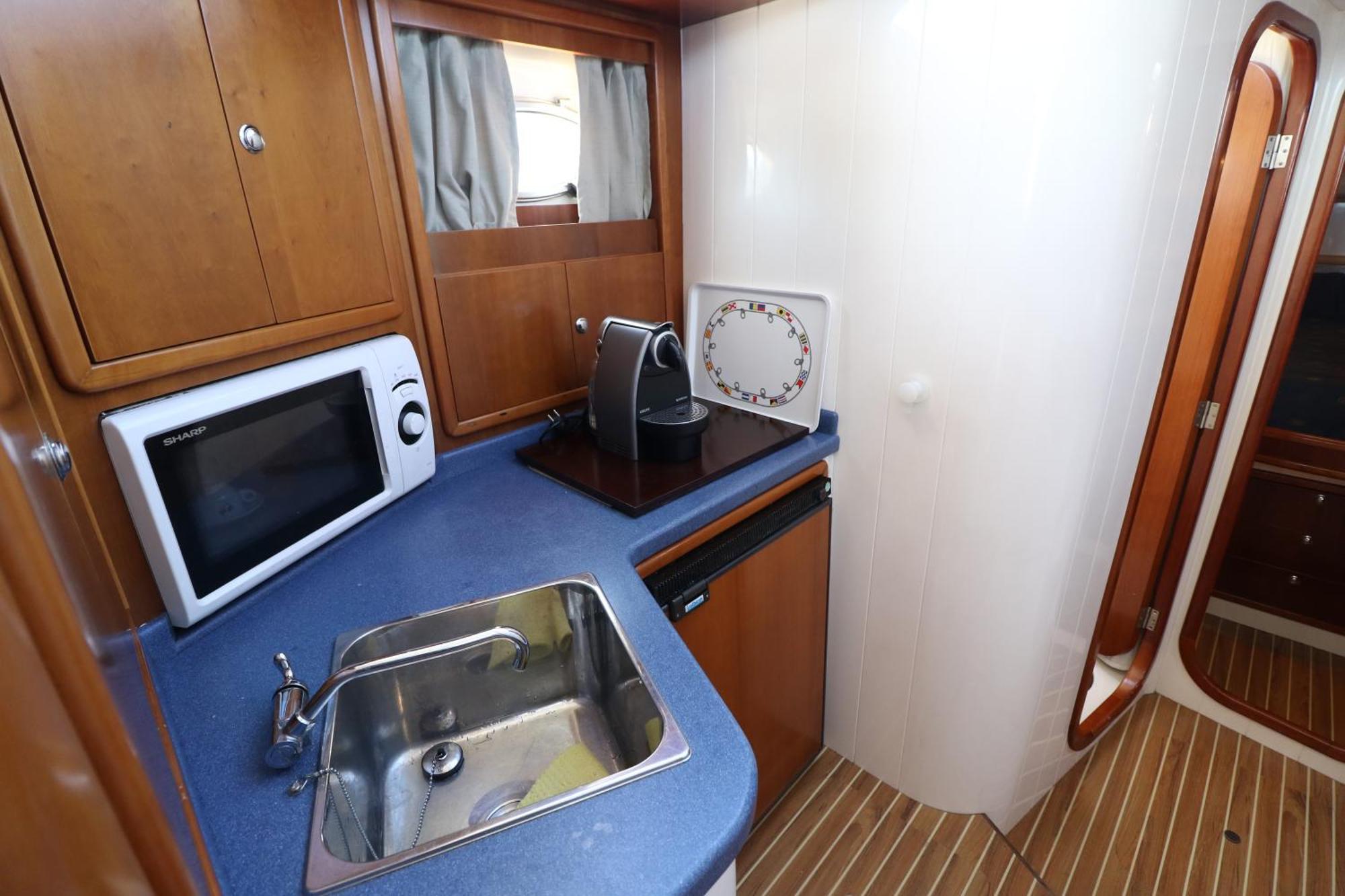 Private Yacht, We Love Our Guests Lisbon Bagian luar foto