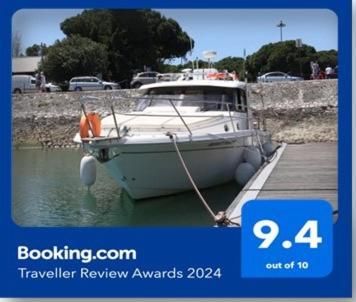 Private Yacht, We Love Our Guests Lisbon Bagian luar foto